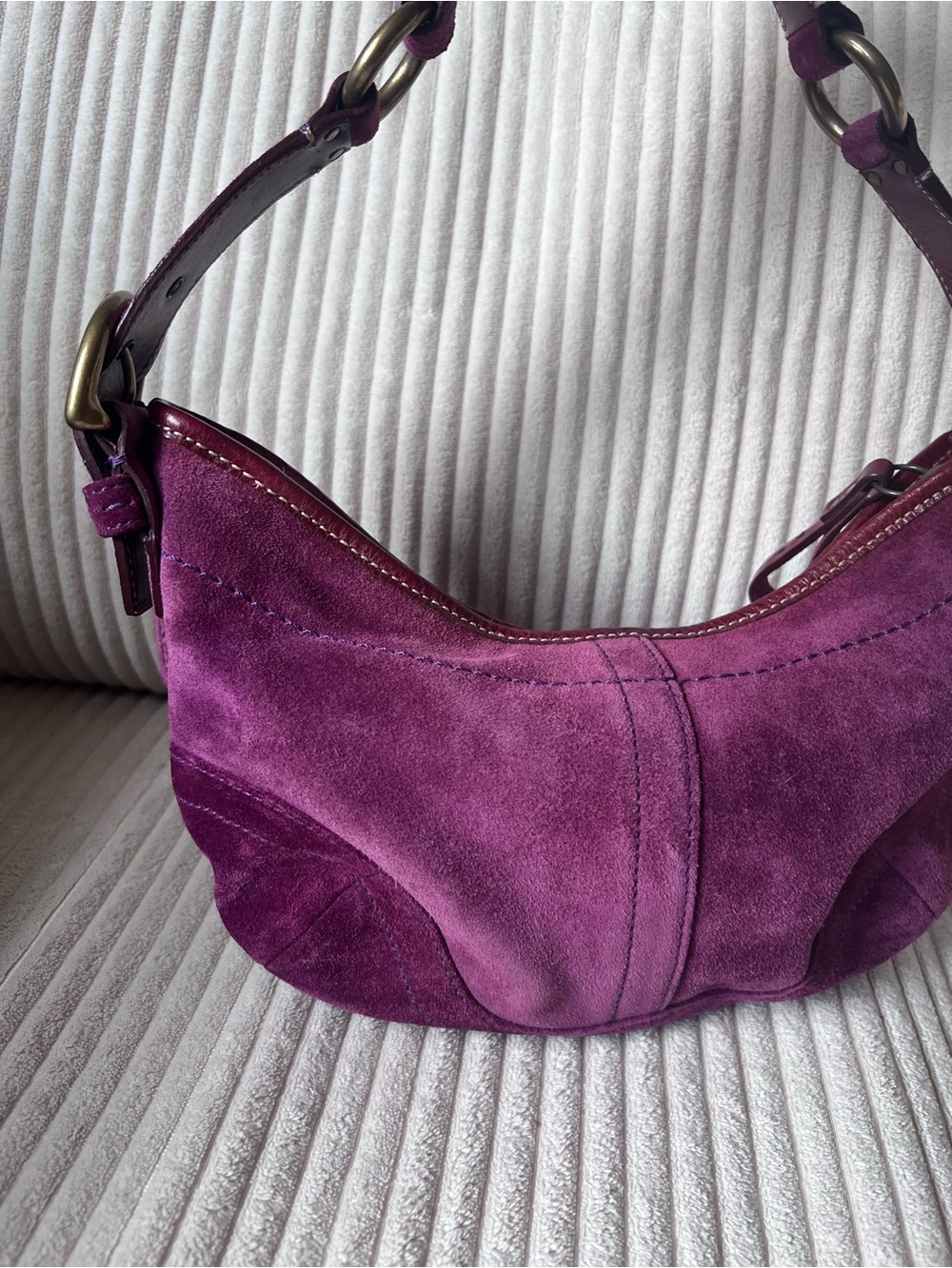 Coach Soho Suede Hobo Bag Rare Color - Picture 3 of 7
